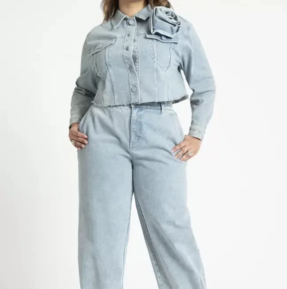 Denim Rosette Cropped Jacket - Picture 4 of 4